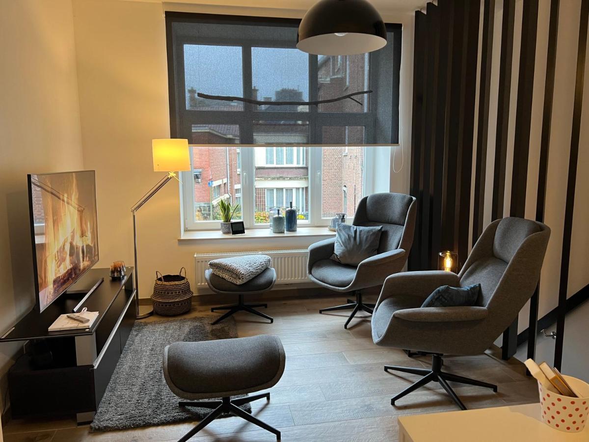 Les Duplex De La Place Des Ecoles Spa Exterior foto